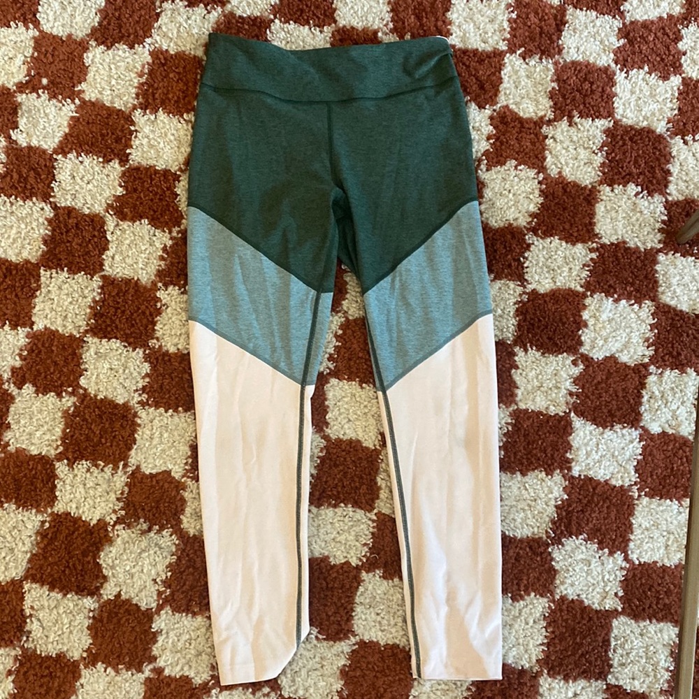 Outdoor voices Springs 7/8 tri color leggings